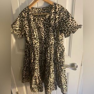 Leopard medium mini dress